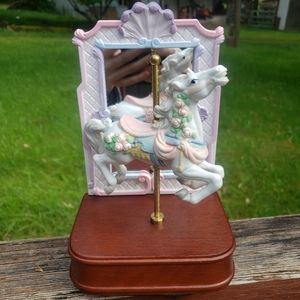 Vintage 1989 Giftec Musical Horse Carousal - Tune Carousal Waltz